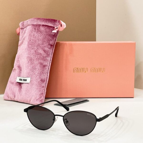 replica,schuhe,beste,kaufen,1:1,besten,seiten,Replik,turnschuhe,sneakers MIUMIU Sonnenbrille MODELL SMU A63 (DCBKHF)