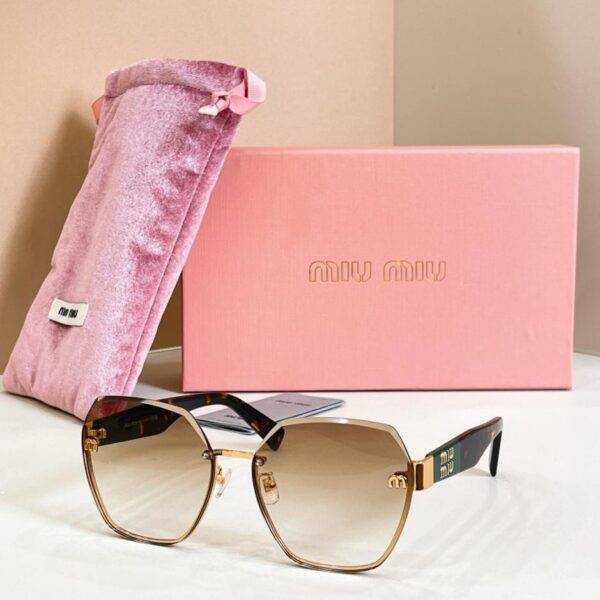 replica,schuhe,beste,kaufen,1:1,besten,seiten,Replik,turnschuhe,sneakers MIUMIU Sonnenbrille MODELL MU 58ZS(AHCW1X)