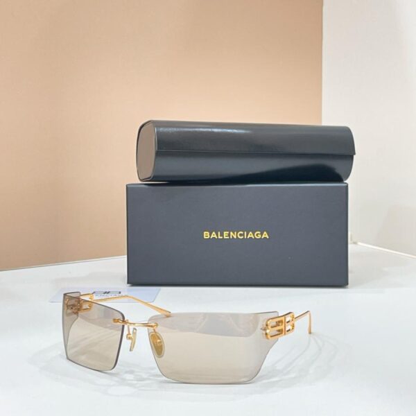 BALENCIAGA Brille MODELL BB0485SA(3J7E20)