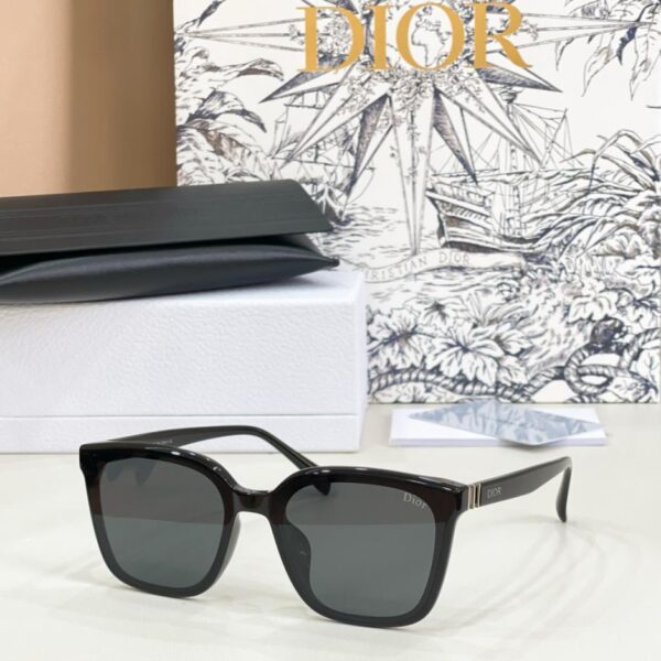 replica,schuhe,beste,kaufen,1:1,besten,seiten,Replik,turnschuhe,sneakers DIOR Brillenmodell CD0270S(BZU00I)