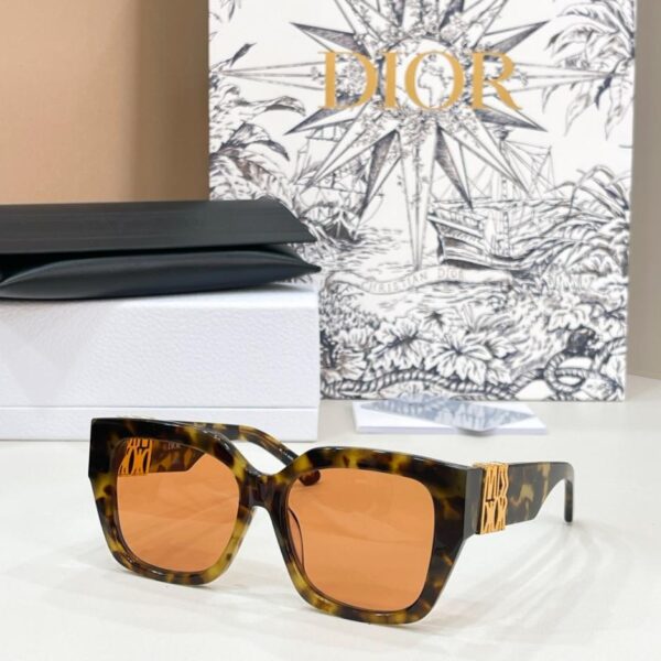 replica,schuhe,beste,kaufen,1:1,besten,seiten,Replik,turnschuhe,sneakers DIOR Brille, Modell Miss Dior Brille, S2F (HCLKB3)
