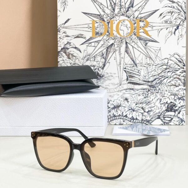 replica,schuhe,beste,kaufen,1:1,besten,seiten,Replik,turnschuhe,sneakers DIOR Brille MODELL CD0268S(J322CN)