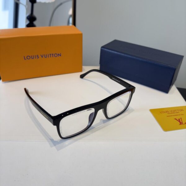 replica,schuhe,beste,kaufen,1:1,besten,seiten,Replik,turnschuhe,sneakers Louis Vuitton Sonnenbrille – Der Sommer ist da, eine Sonnenbrille ist ein Muss für jeden Ausflug (BXF7I6)