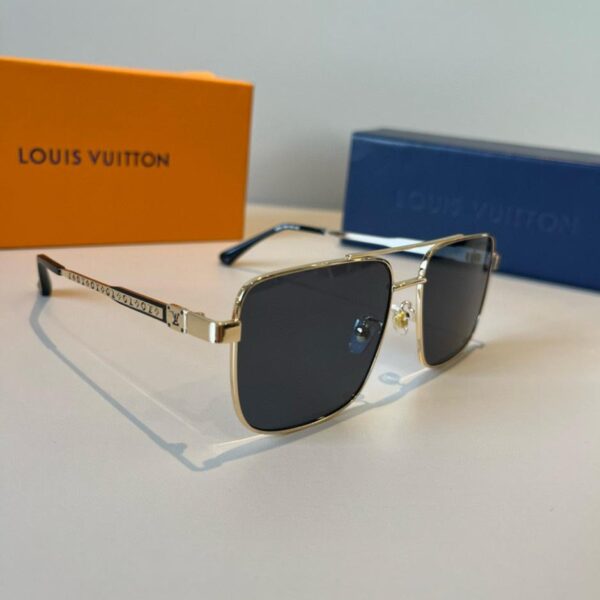 replica,schuhe,beste,kaufen,1:1,besten,seiten,Replik,turnschuhe,sneakers Die neueste Sonnenbrille von Louis Vuitton, Unisex-Modell (5TX185)