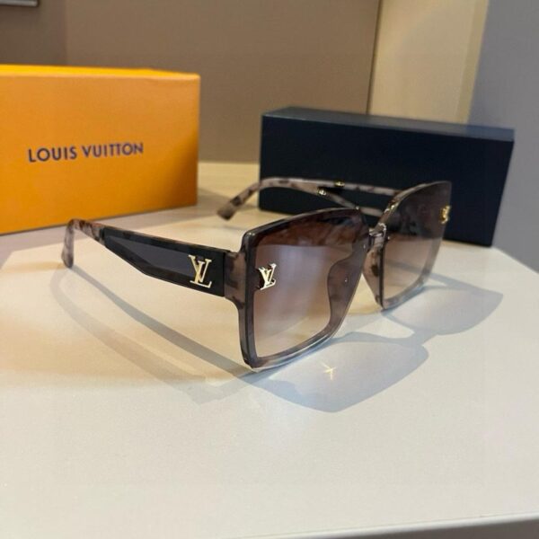 replica,schuhe,beste,kaufen,1:1,besten,seiten,Replik,turnschuhe,sneakers LV Damen-Sonnenbrille (EV272S)