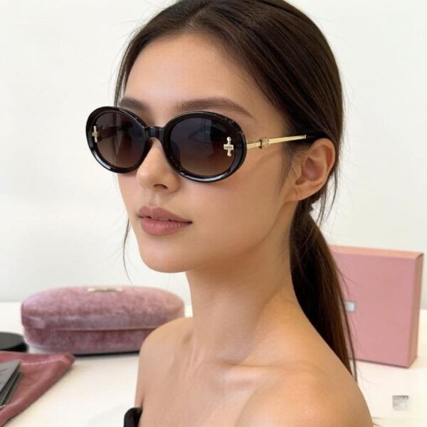 replica,schuhe,beste,kaufen,1:1,besten,seiten,Replik,turnschuhe,sneakers MIUMIU Sonnenbrille, empfohlen von zahlreichen Online-Influencern (BC02KH)