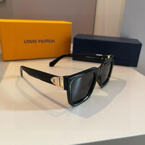 replica,schuhe,beste,kaufen,1:1,besten,seiten,Replik,turnschuhe,sneakers LV Sonnenbrille (X2T5V1)